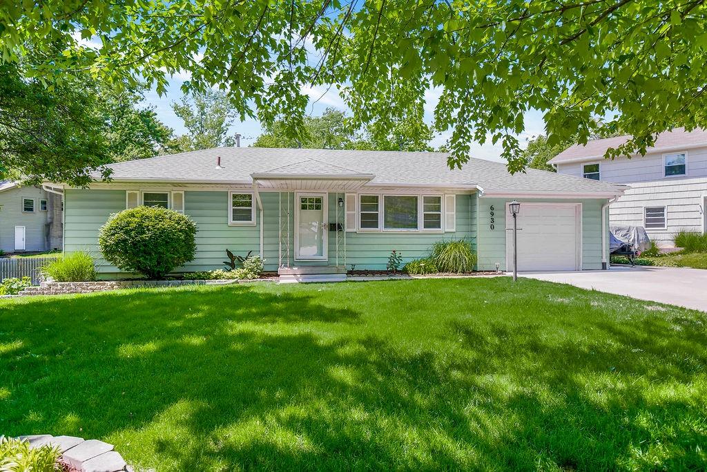 Listing Photo MLS #HMS2619569