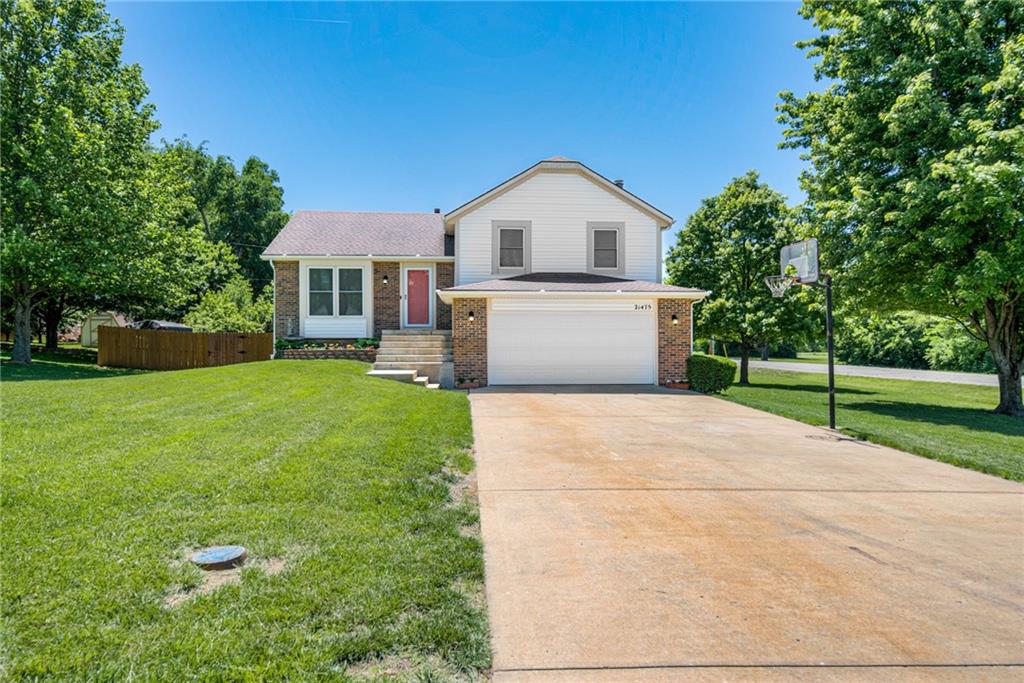 Listing Photo MLS #HMS2619622