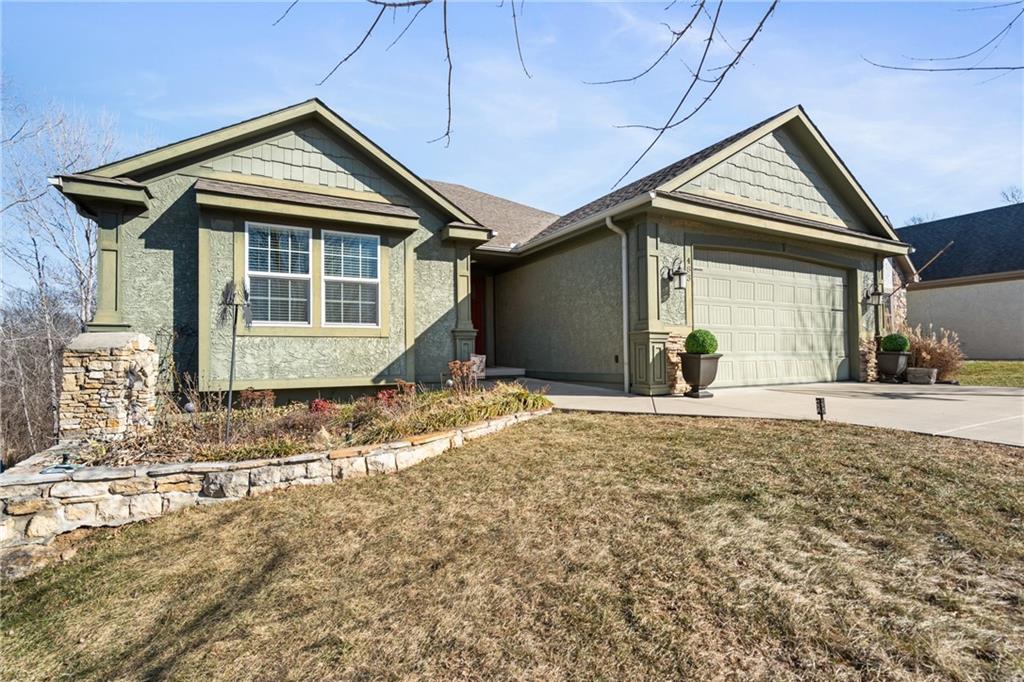 Listing Photo MLS #HMS2619635