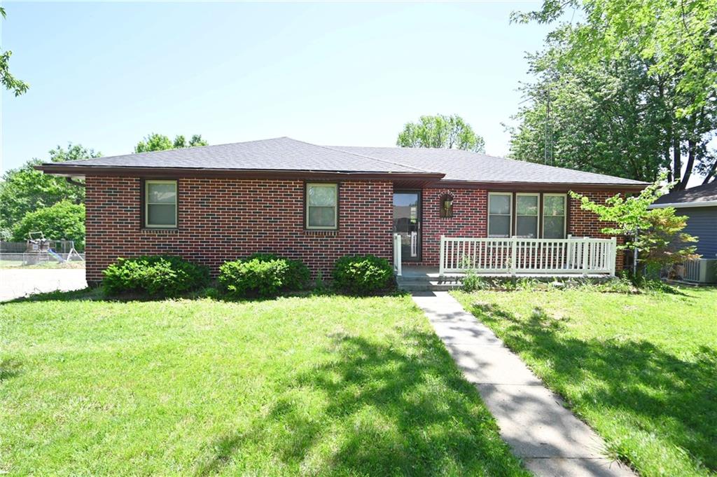 Listing Photo MLS #HMS2619670