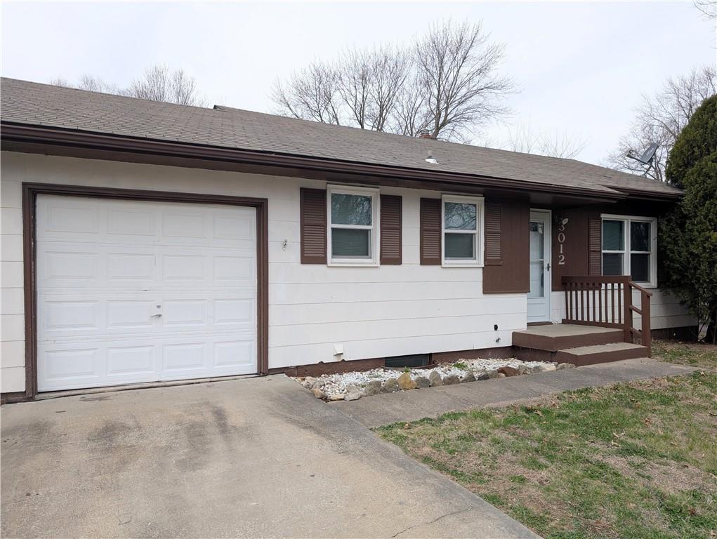Listing Photo MLS #HMS2619931