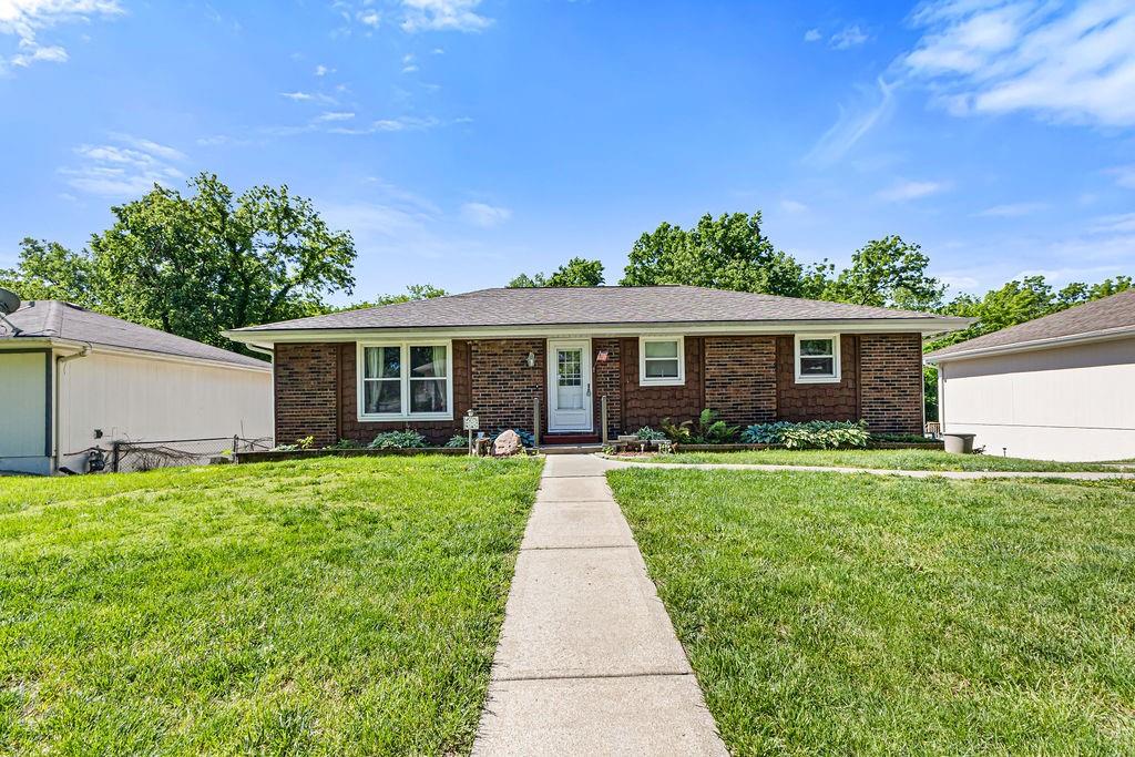 Listing Photo MLS #HMS2620016