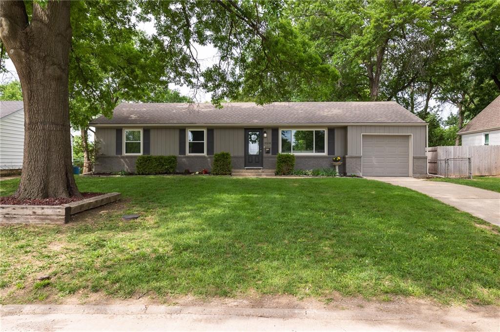 Listing Photo MLS #HMS2620233