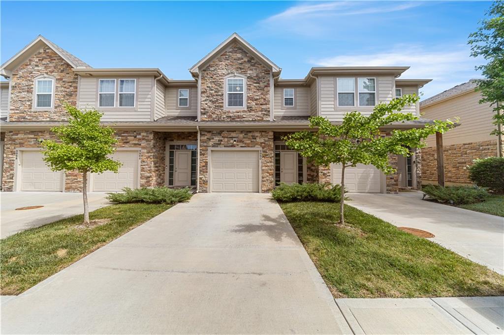 Listing Photo MLS #HMS2620437