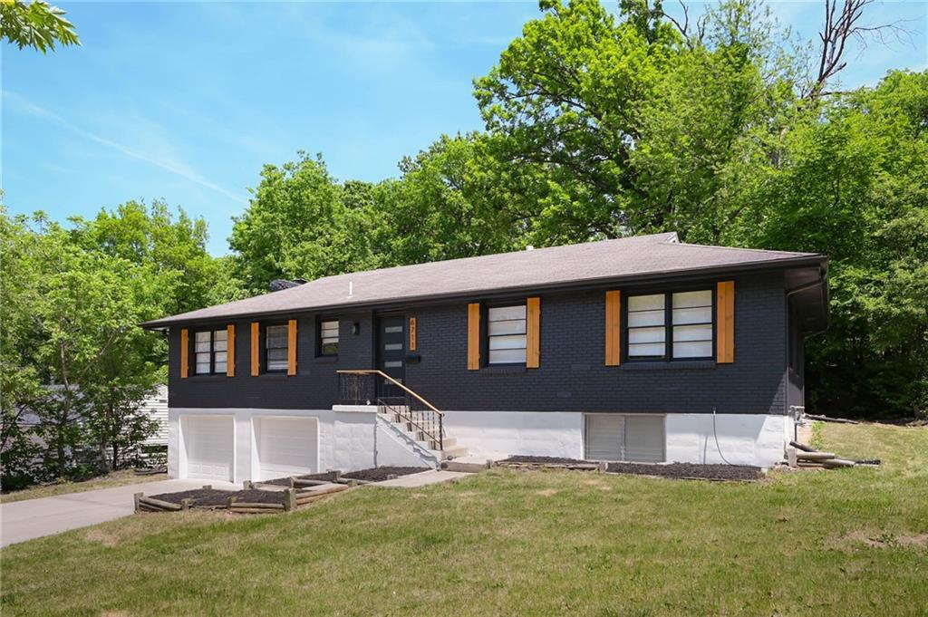 Listing Photo MLS #HMS2620445