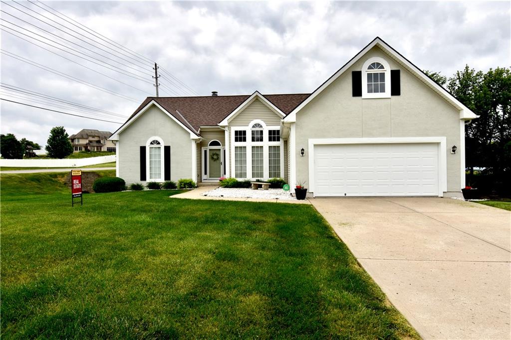 Listing Photo MLS #HMS2620668
