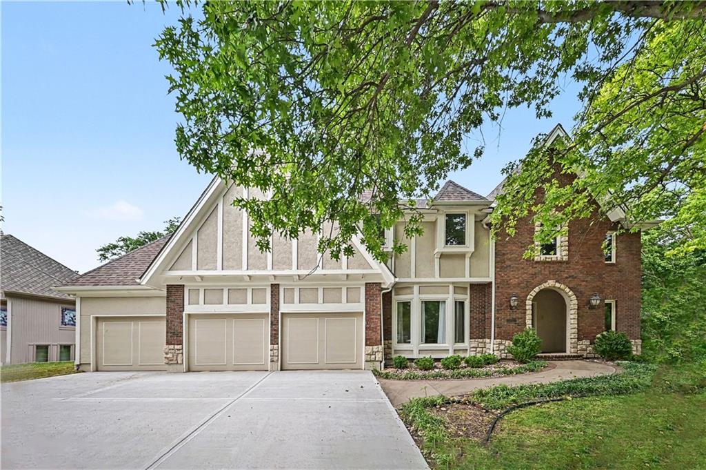 Listing Photo MLS #HMS2620932