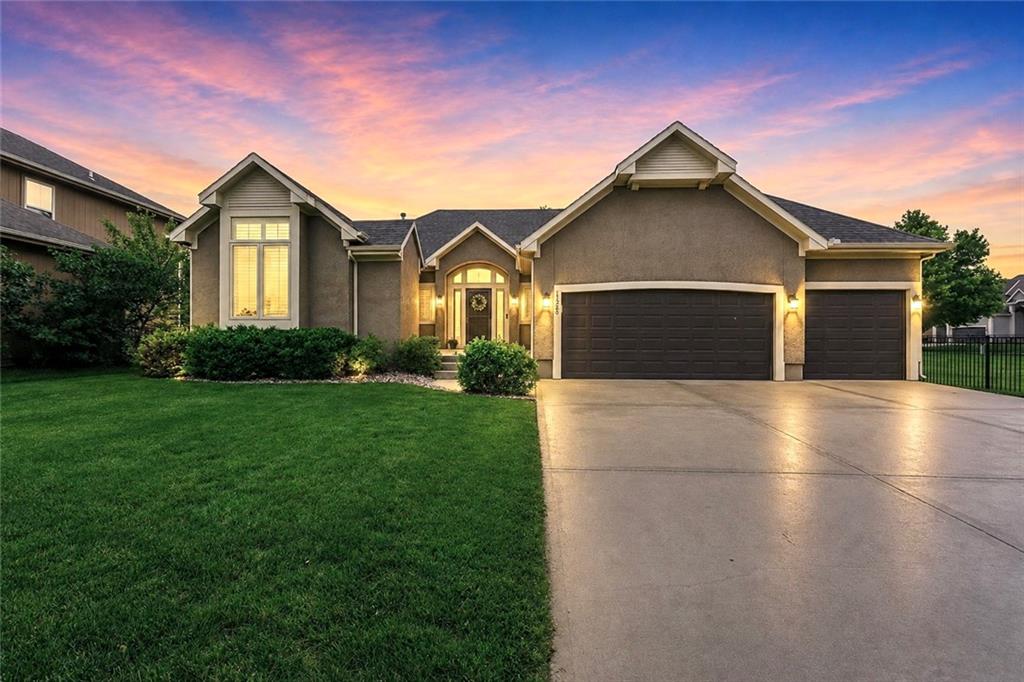 Listing Photo MLS #HMS2621220