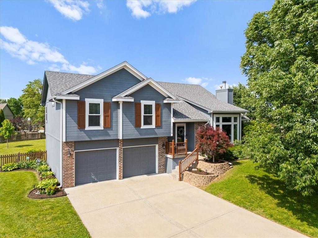 Listing Photo MLS #HMS2621266