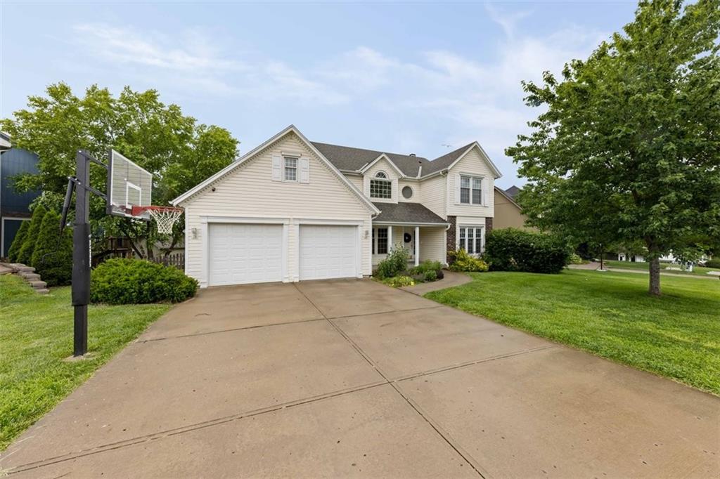 Listing Photo MLS #HMS2621372