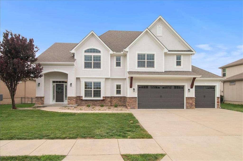 Listing Photo MLS #HMS2621576