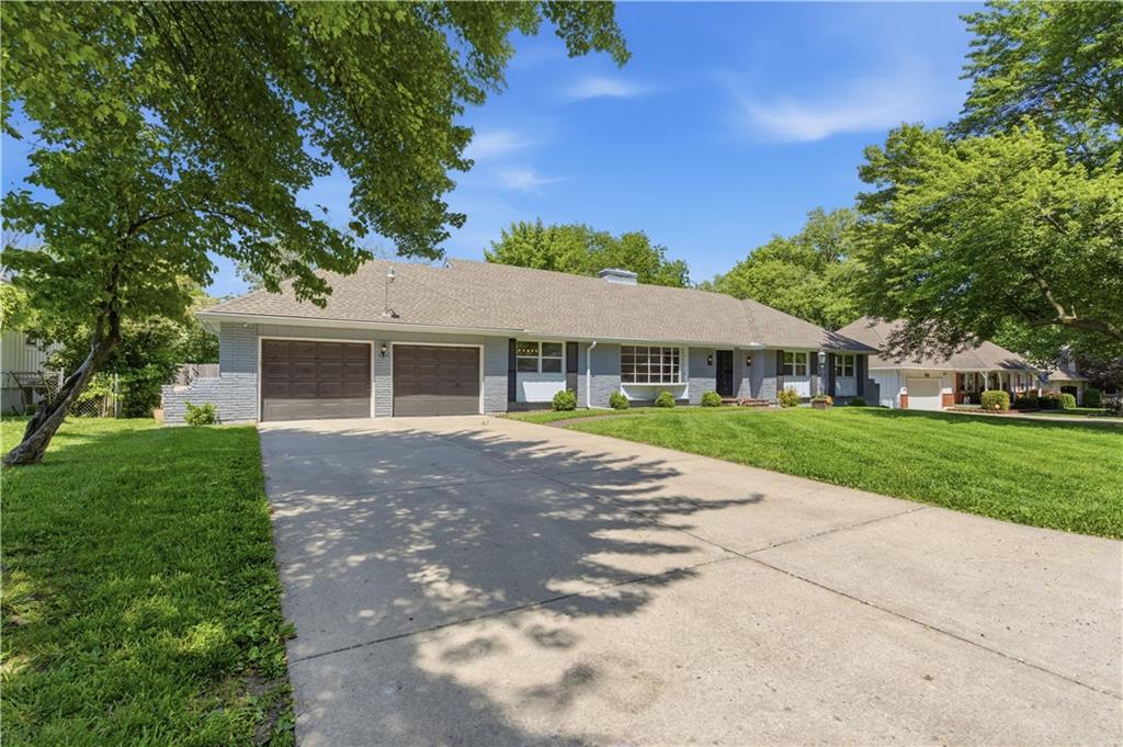 Listing Photo MLS #HMS2621645