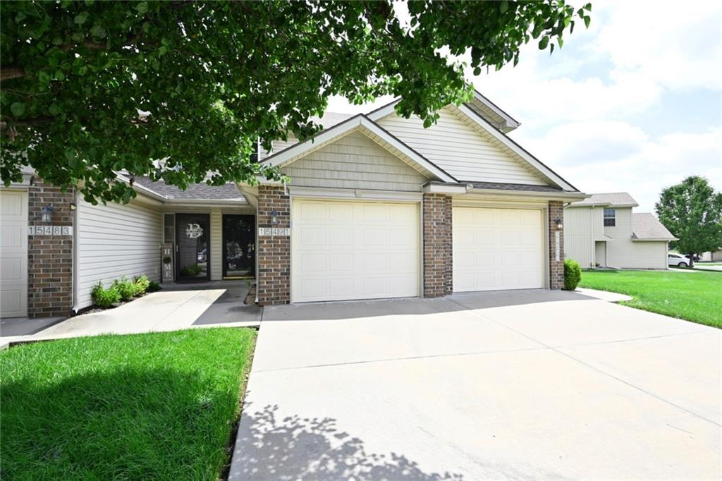 Listing Photo MLS #HMS2622105