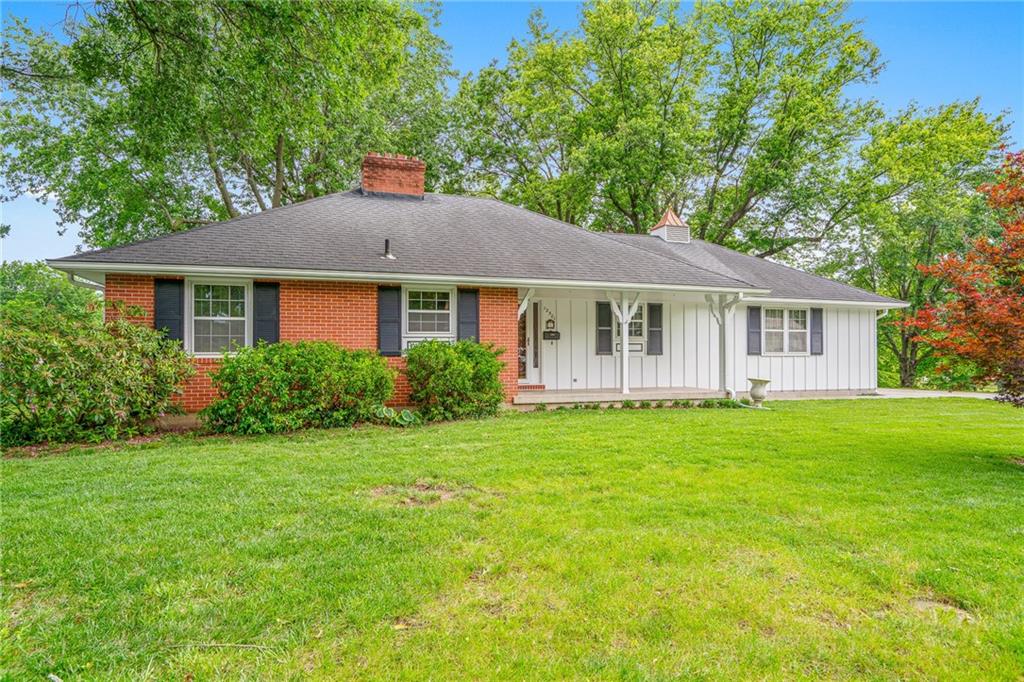 Listing Photo MLS #HMS2622340