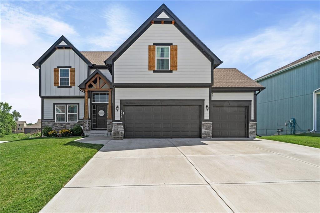 Listing Photo MLS #HMS2622500