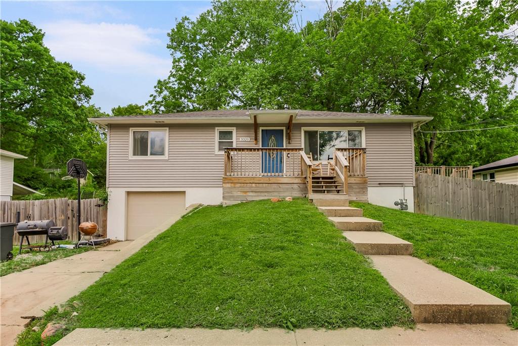 Listing Photo MLS #HMS2622631