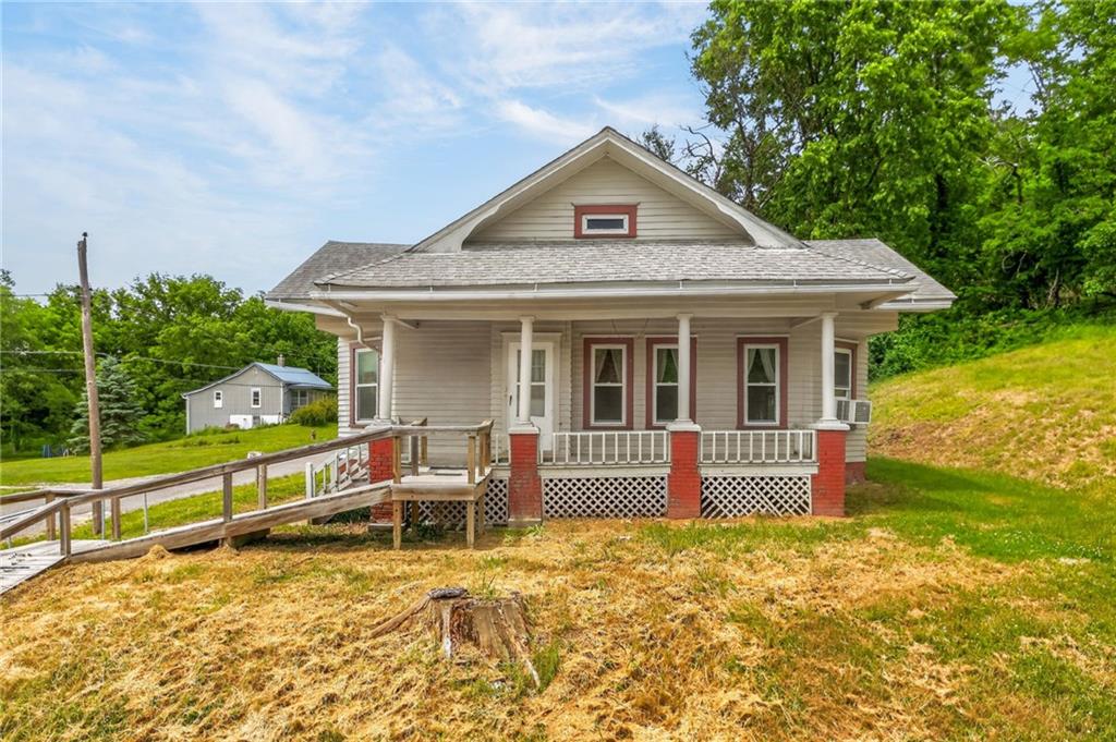 Listing Photo MLS #HMS2622918