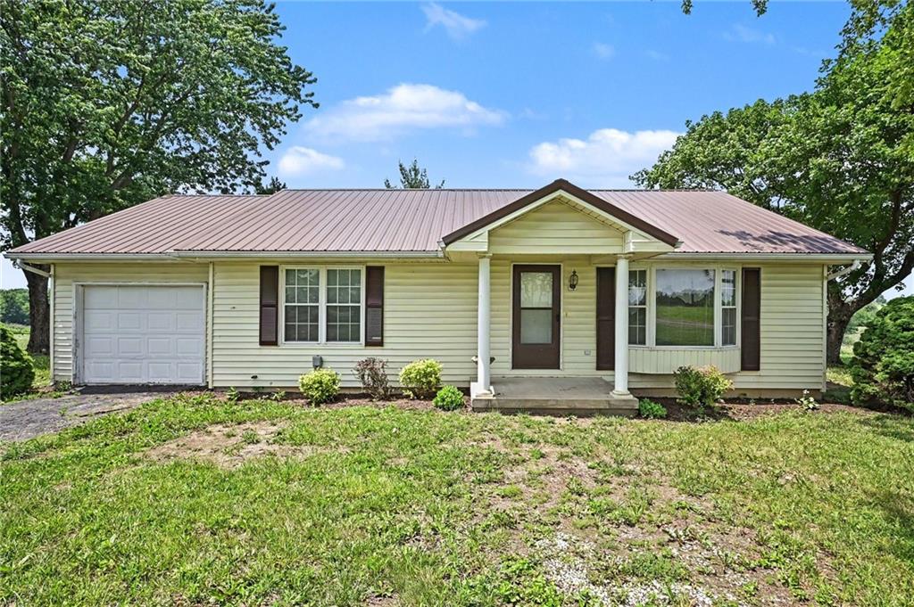 Listing Photo MLS #HMS2623483
