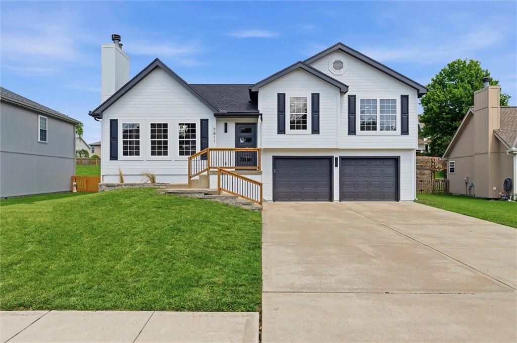Listing Photo MLS #HMS2624546