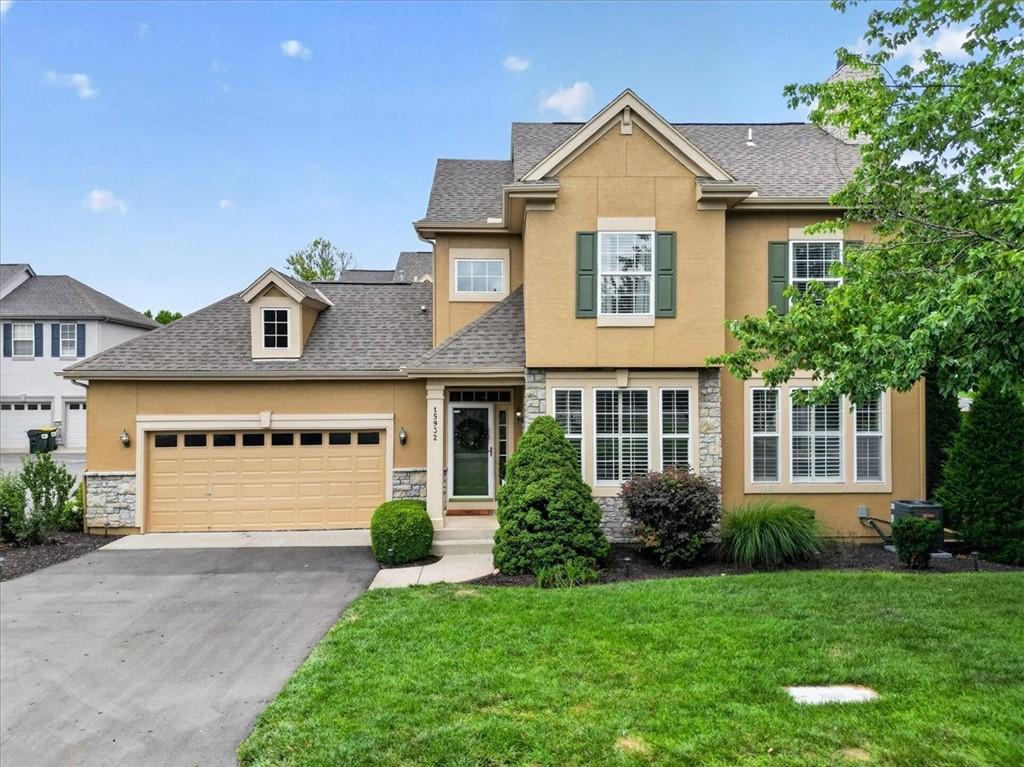 Listing Photo MLS #HMS2625144