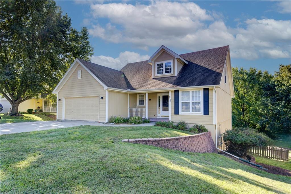 Listing Photo MLS #HMS2625233
