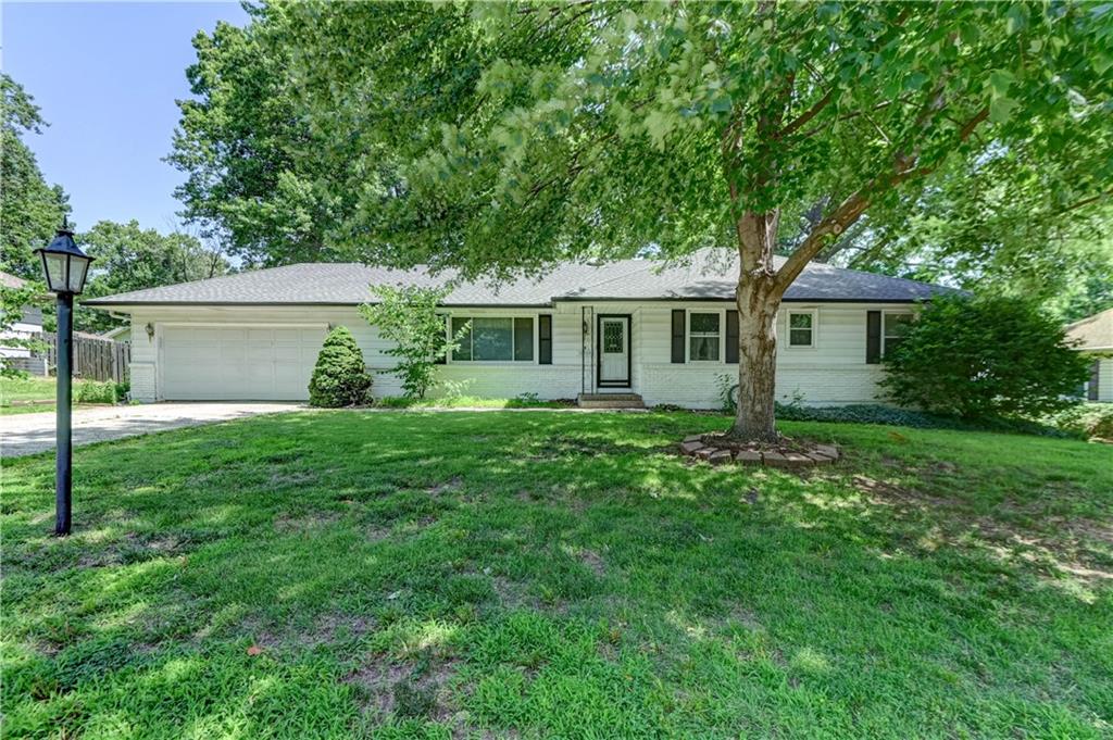 Listing Photo MLS #HMS2625400