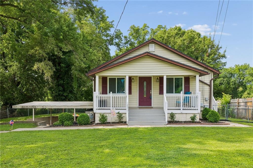 Listing Photo MLS #HMS2625777
