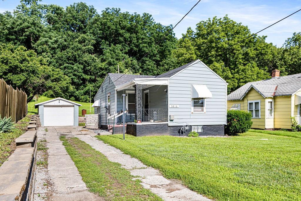 Listing Photo MLS #HMS2625863