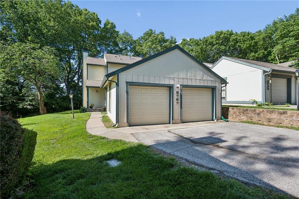 Listing Photo MLS #HMS2626531