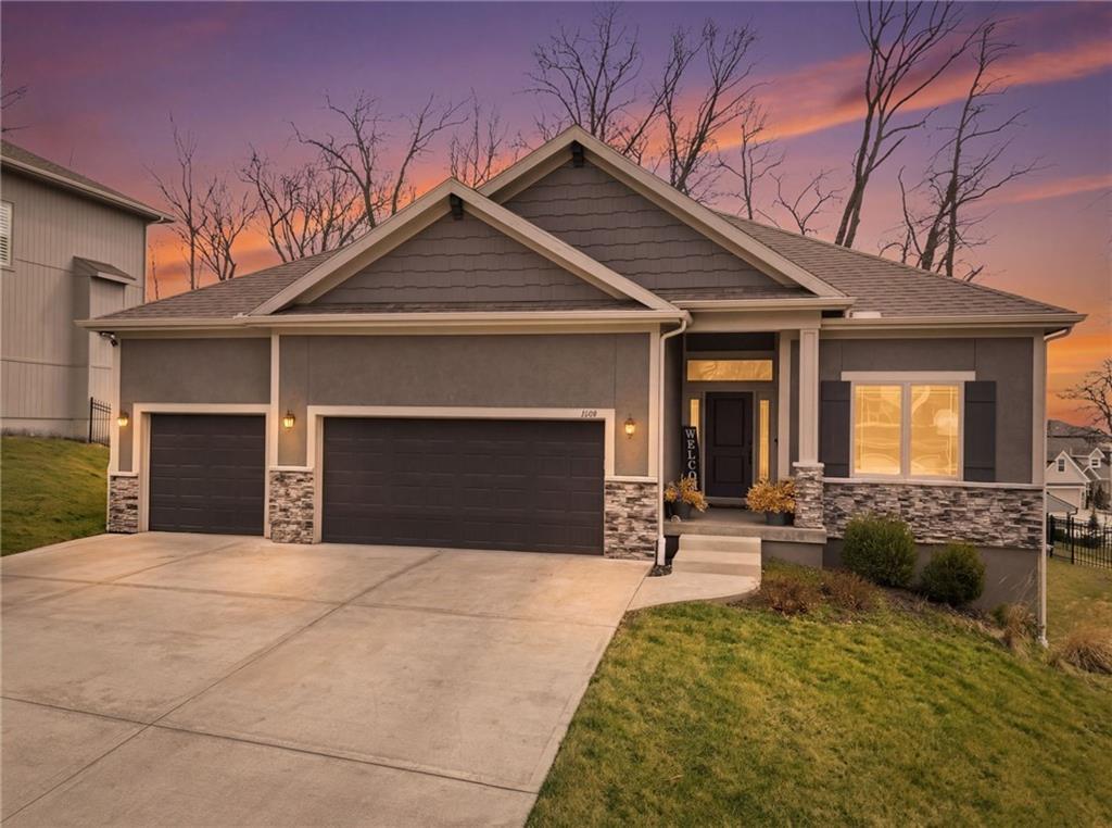 Listing Photo MLS #HMS2626688
