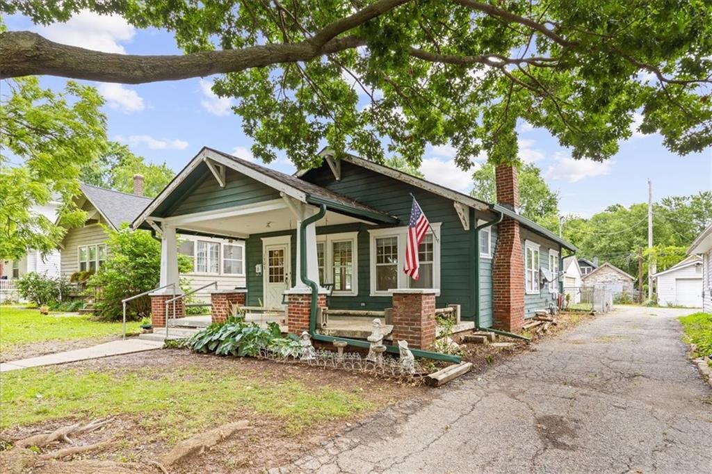 Listing Photo MLS #HMS2627429