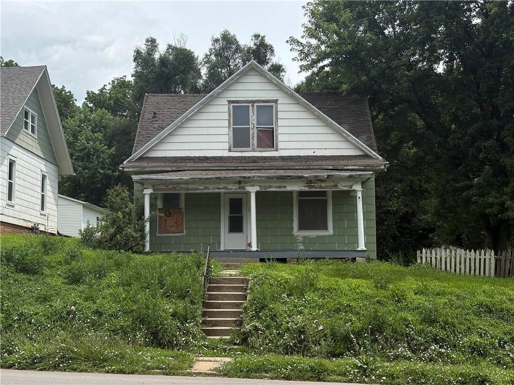 Listing Photo MLS #HMS2627751
