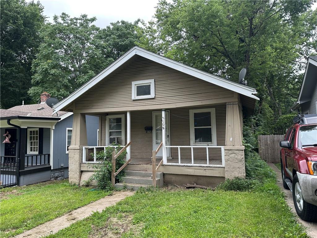 Listing Photo MLS #HMS2627839