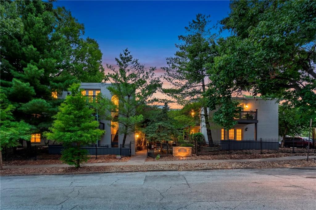 Listing Photo MLS #HMS2628869