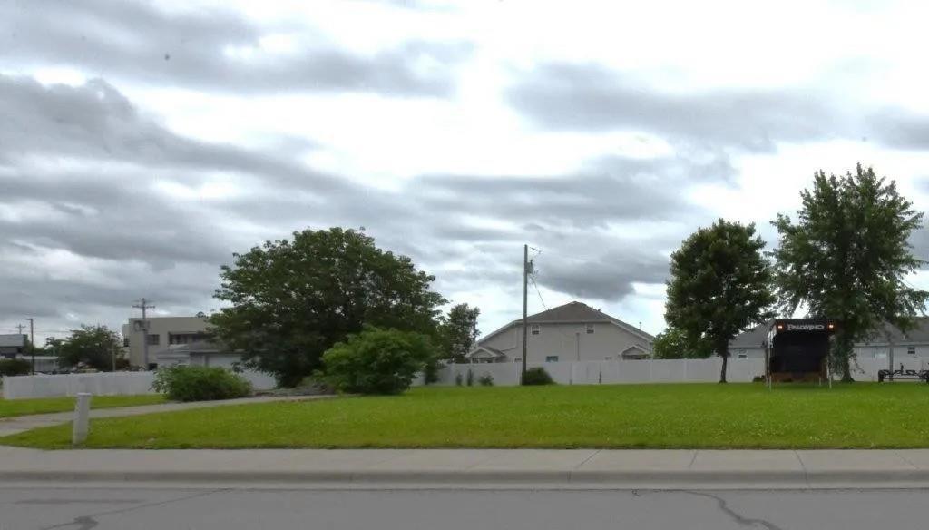 Listing Photo MLS #HMS2628971