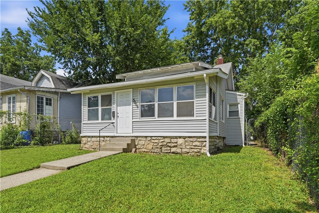 Listing Photo MLS #HMS2629032