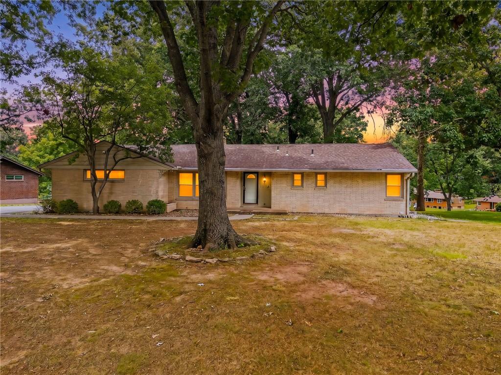 Listing Photo MLS #HMS2629397
