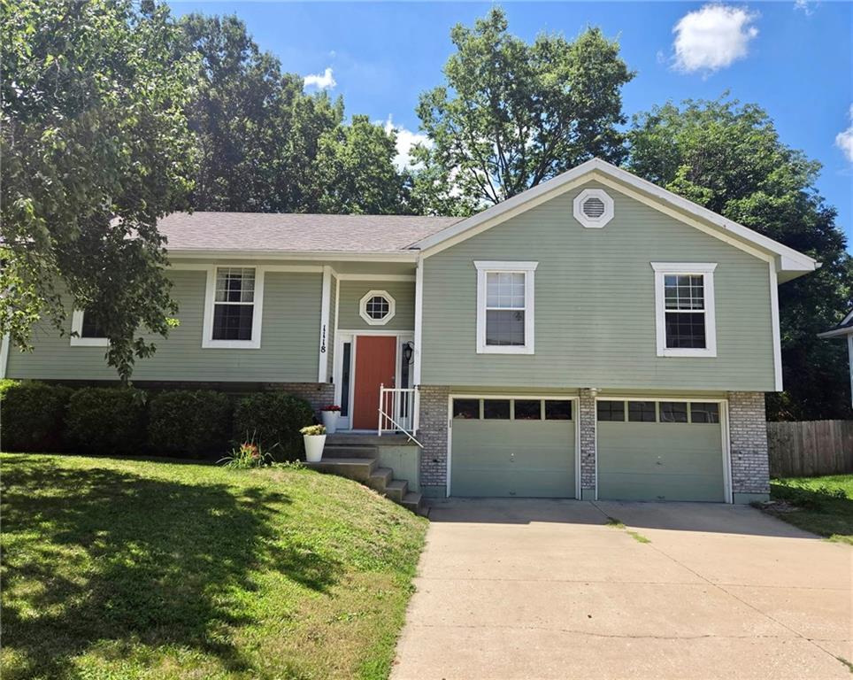 Listing Photo MLS #HMS2629505