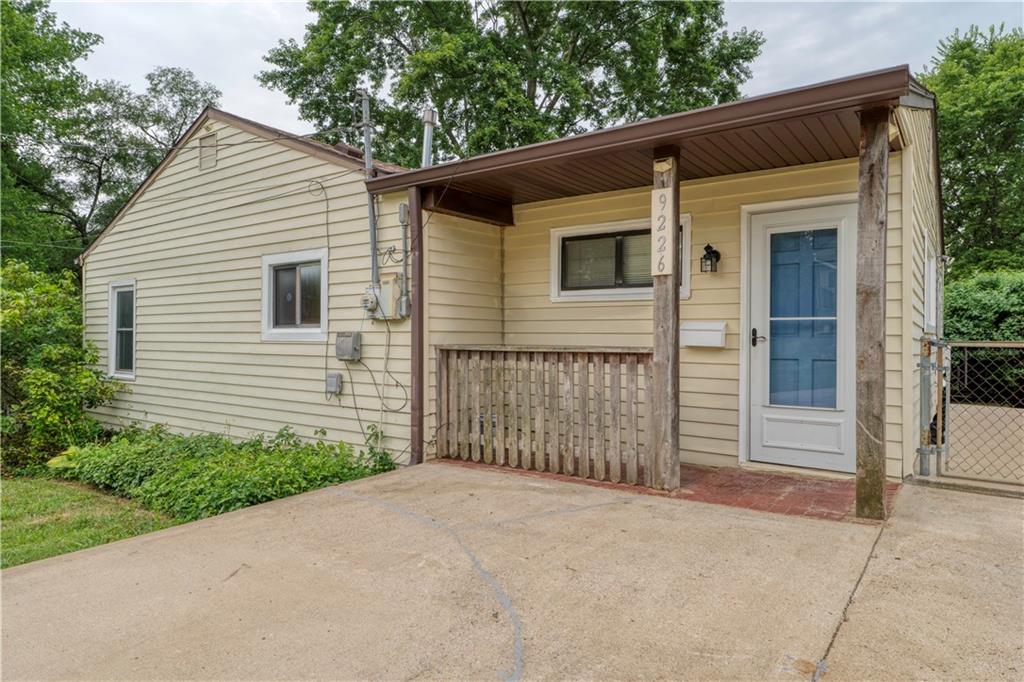 Listing Photo MLS #HMS2629596
