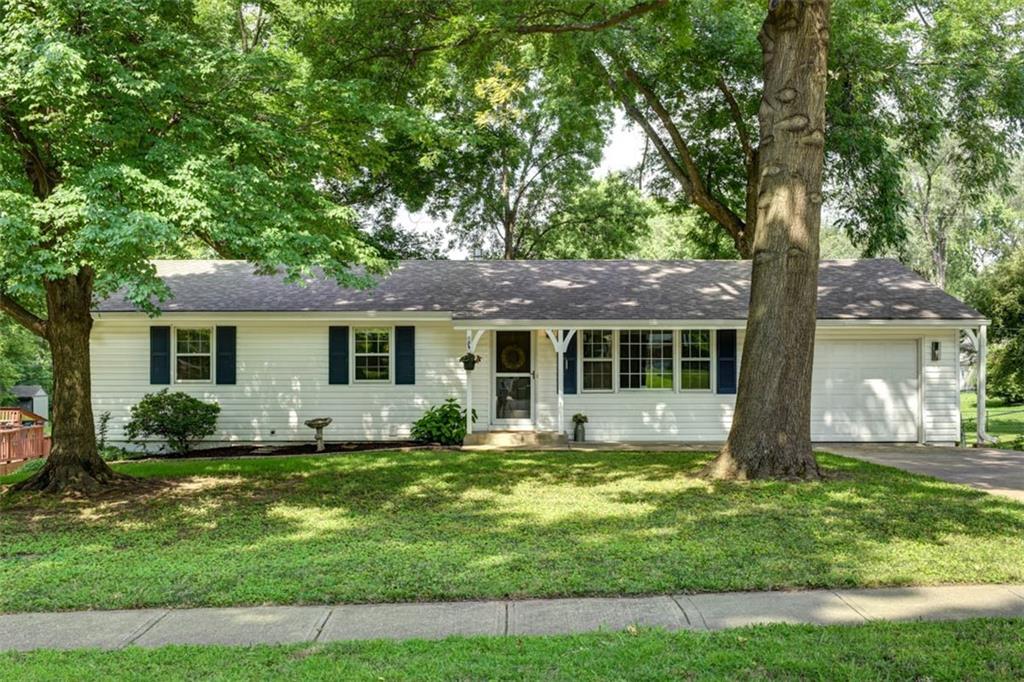 Listing Photo MLS #HMS2629697