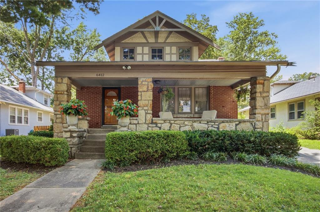 Listing Photo MLS #HMS2629779