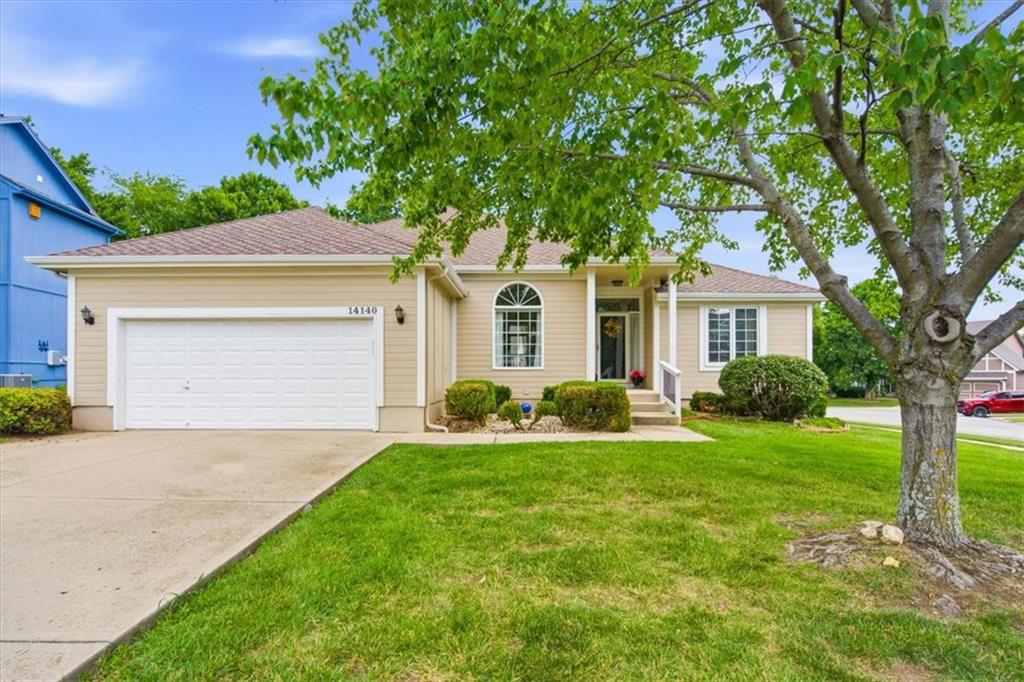 Listing Photo MLS #HMS2629815