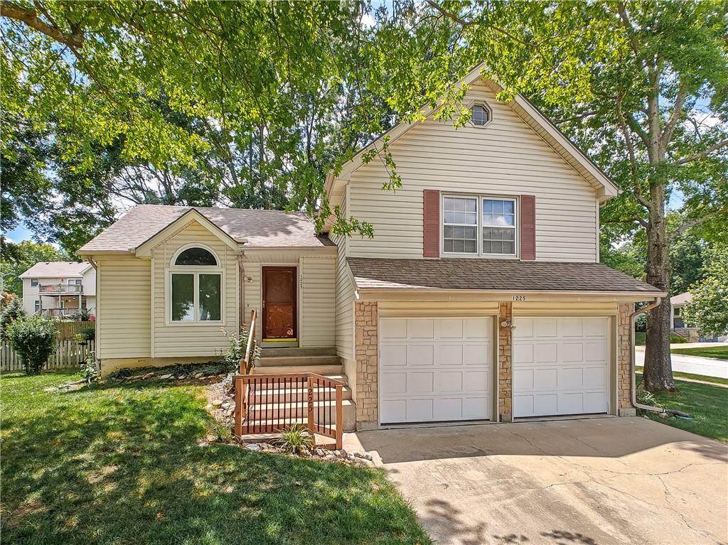 Listing Photo MLS #HMS2629897