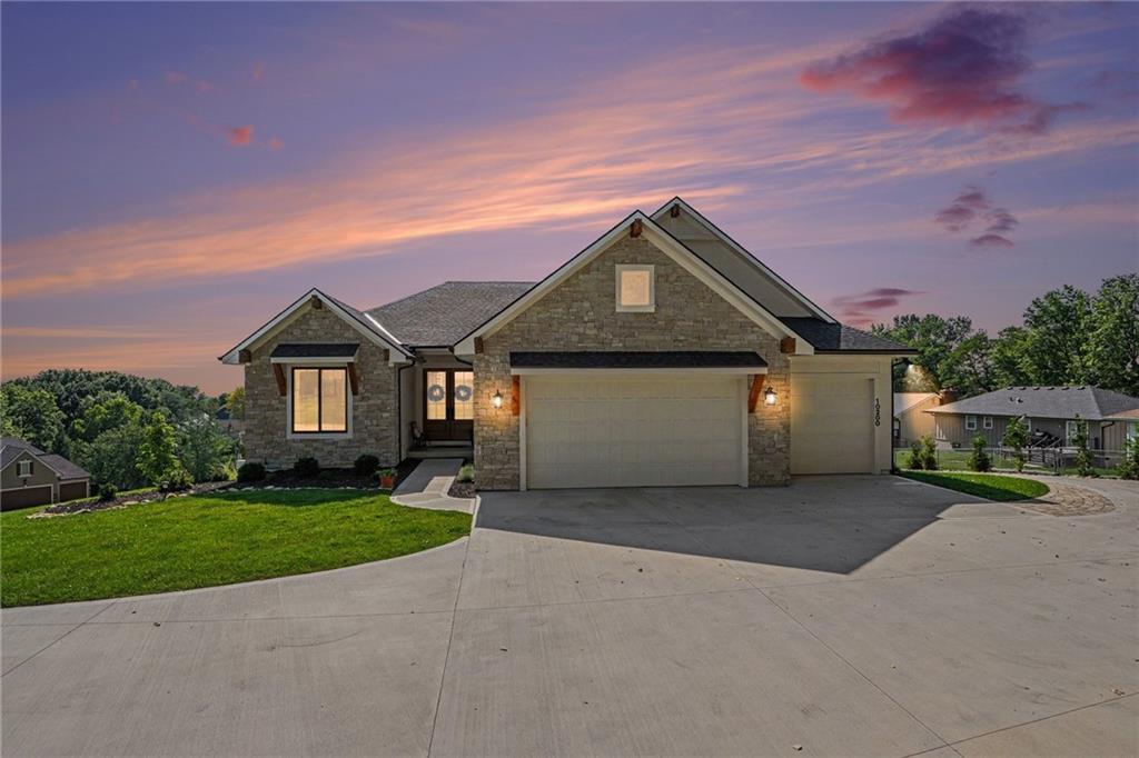 Listing Photo MLS #HMS2629902
