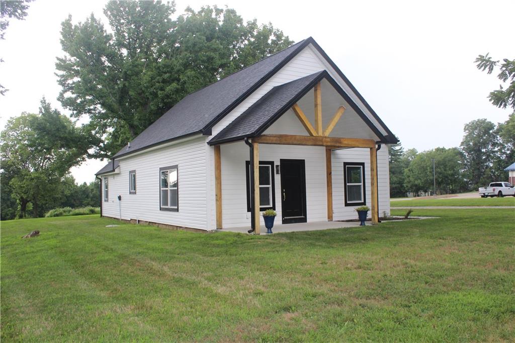 Listing Photo MLS #HMS2630113