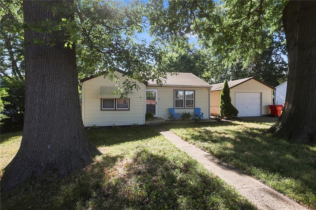 Listing Photo MLS #HMS2630158
