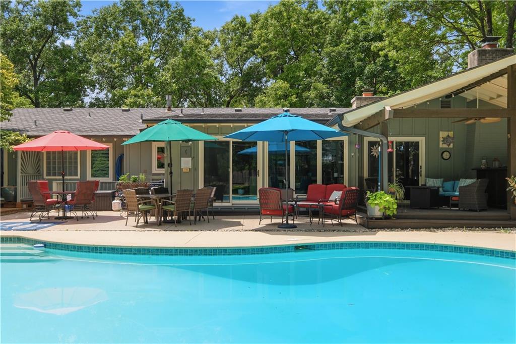 Listing Photo MLS #HMS2630228