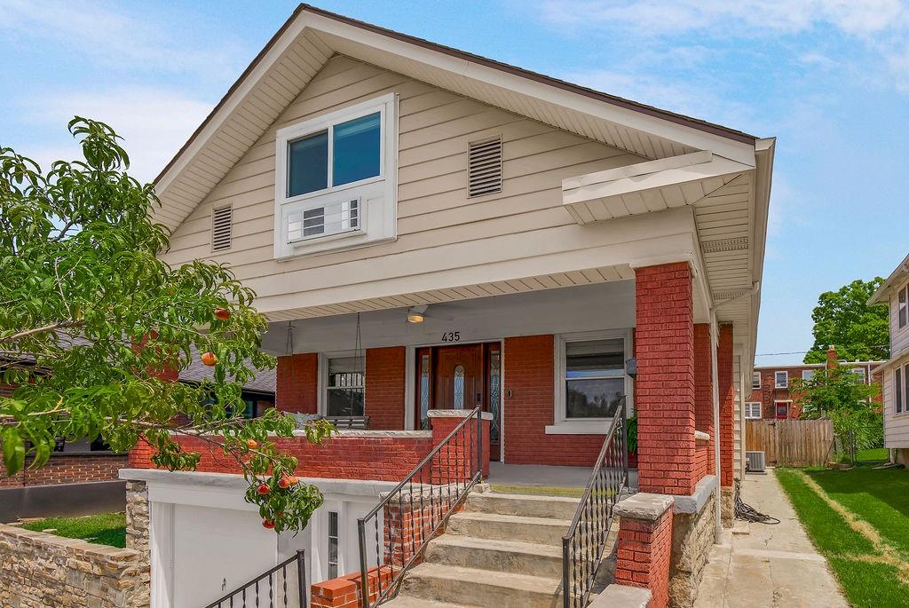 Listing Photo MLS #HMS2630812