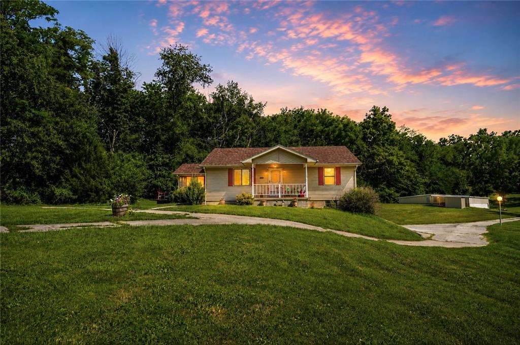 Listing Photo MLS #HMS2631103