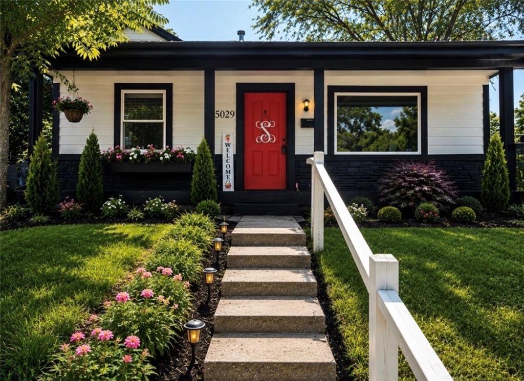 Listing Photo MLS #HMS2631507